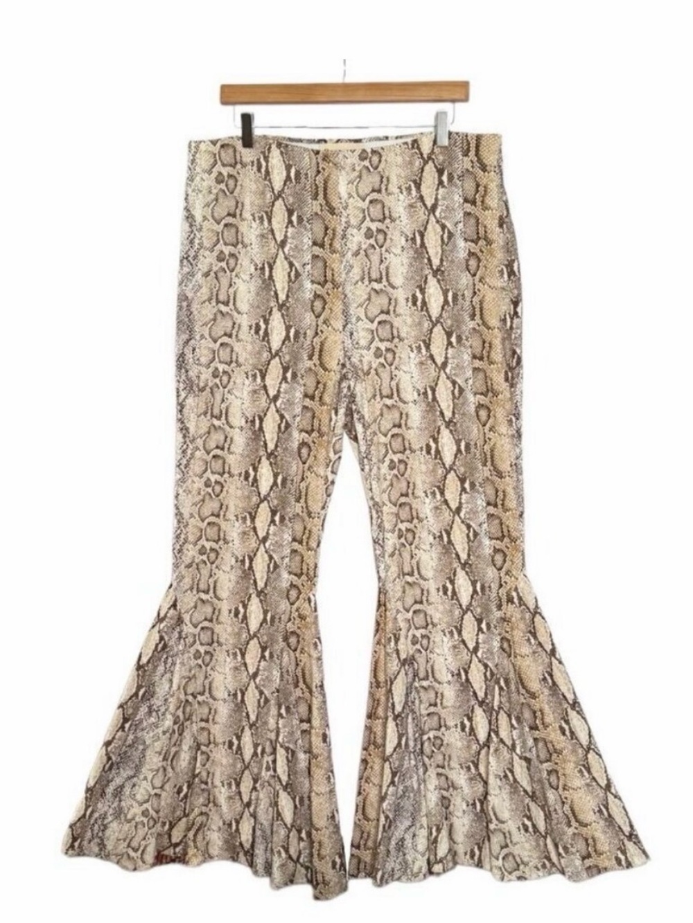 NWOT Savanna Jane Beige and Brown Snakeskin Flare Pants